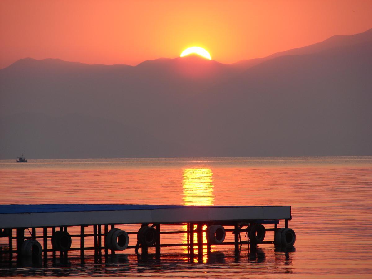 Happy Camp Mobile Homes In Karda Beach Camping Corfu  Esterno foto